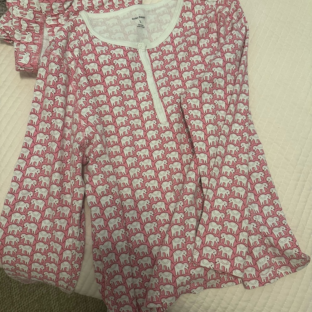 Roller Rabbit Pink Elephant Patterned Top
